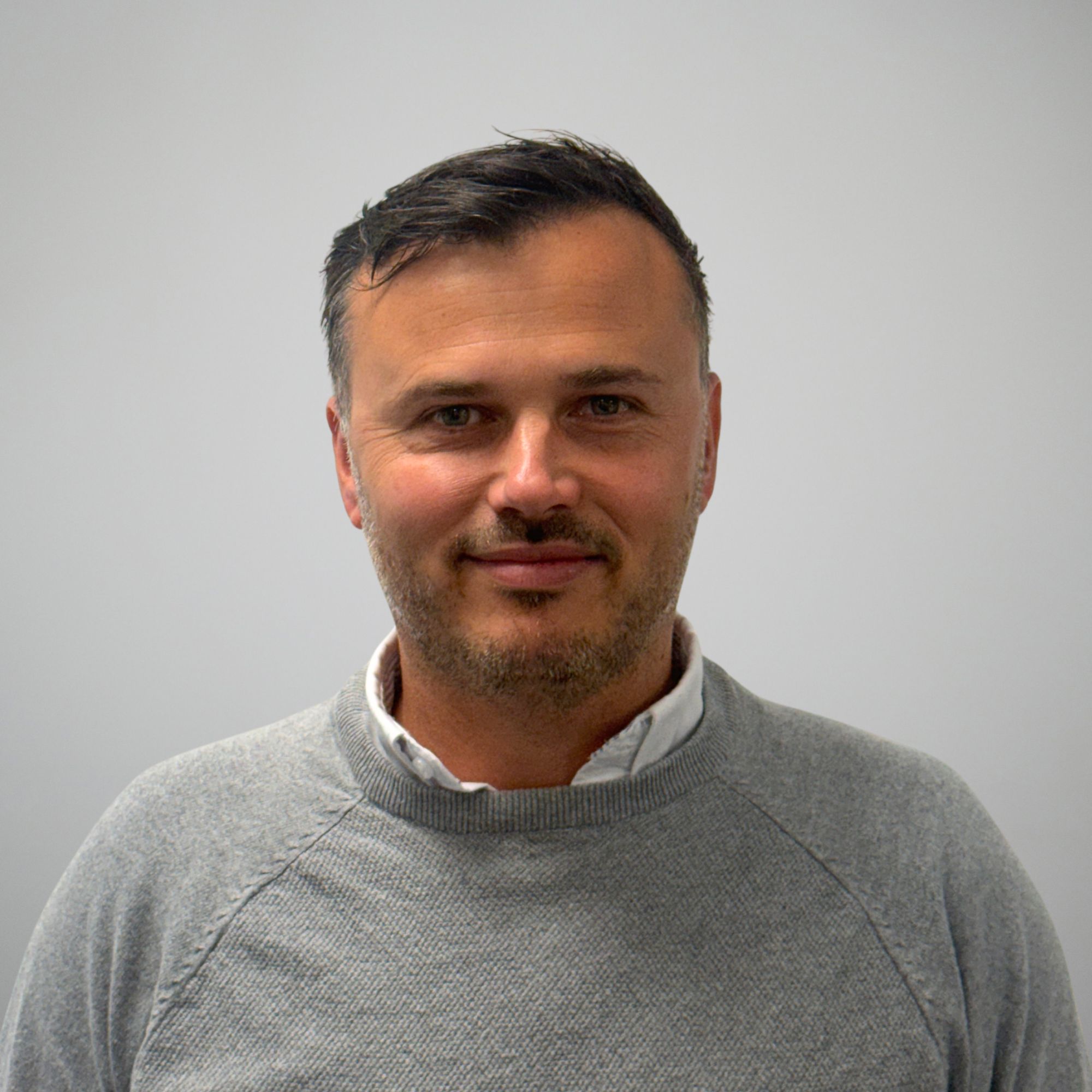 Ross Sanderson - STR Group - Consultancy